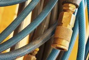 Compressed air lines or hoses